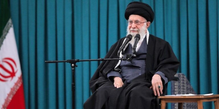 hamaney-dusmanlarin-plani-irani-bolmek-CyO9iX1m.jpg