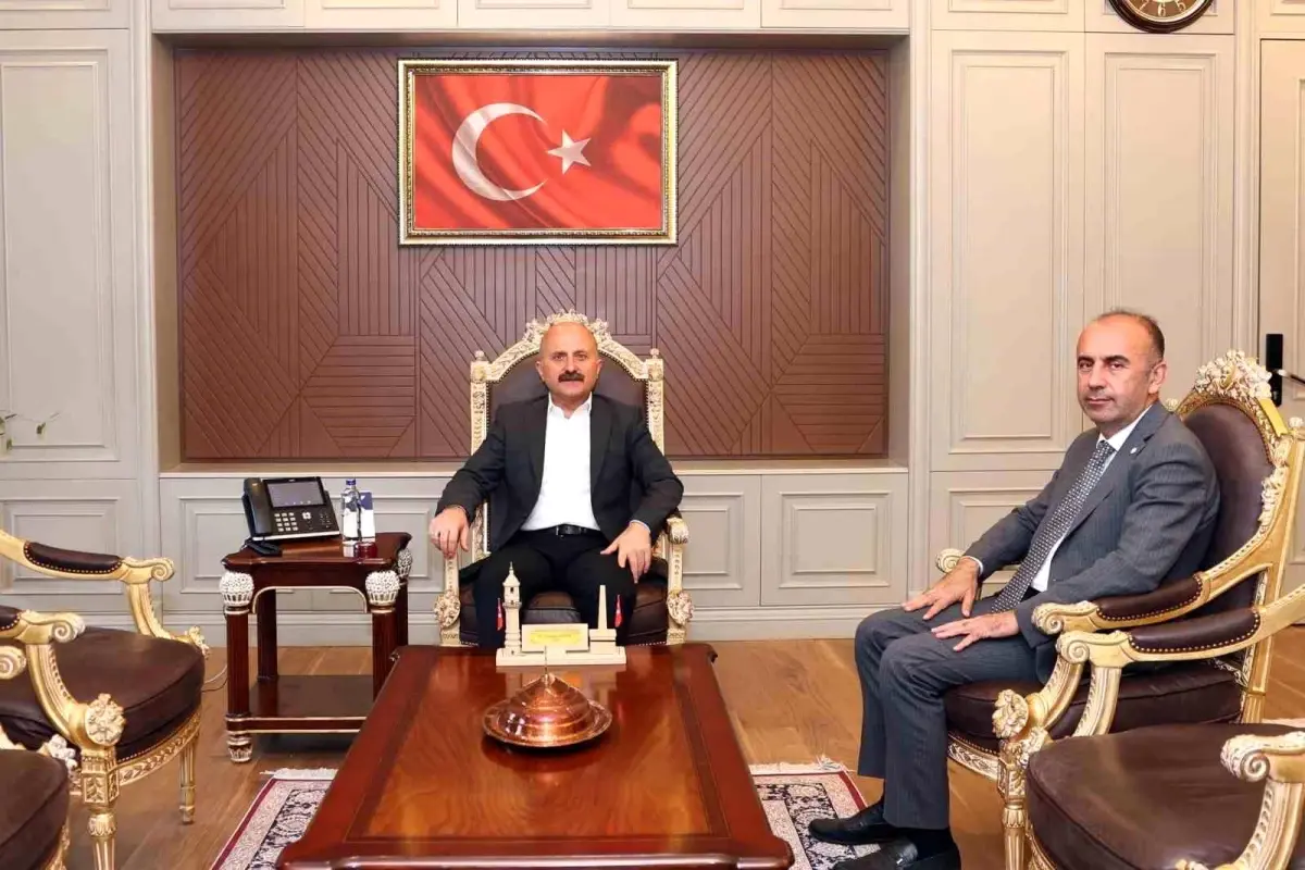 Vali Varol, Rektör Keleş’i Ziyaret Etti