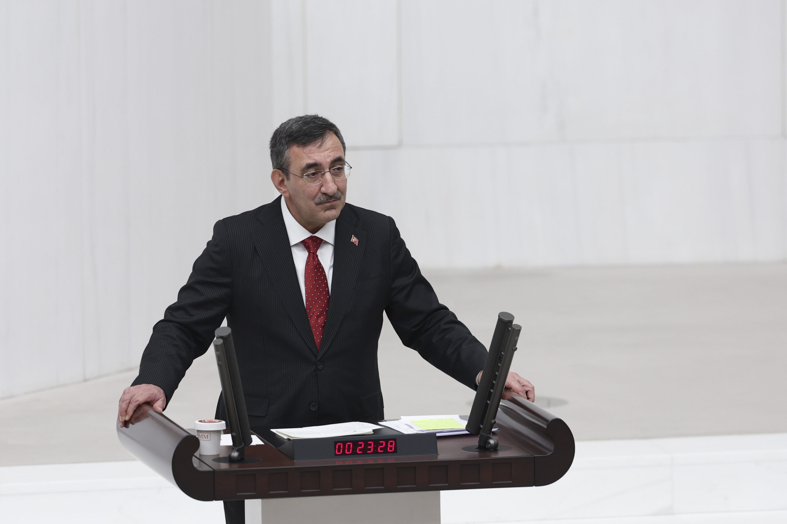 Cevdet Yılmaz: Bütçenin yüzde 33’ü barışı destekleme giderlerinden oluşuyor