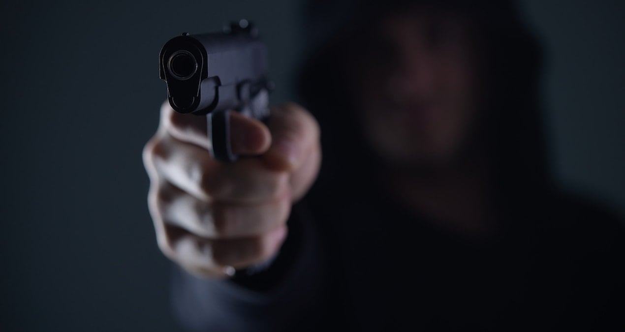 Nükleer bilimci evinde feci şekilde öldürüldü: Sır ölümde katil hala aranıyor