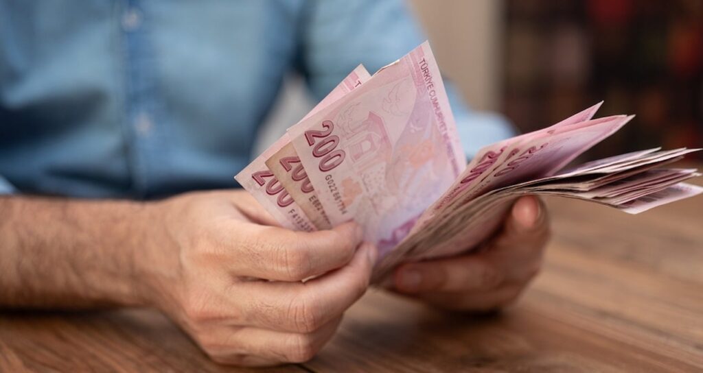 asgari-ucrette-ara-zam-kapisi-aralandi-nKP5MXPx