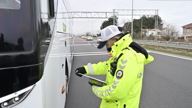 ordu-valiliginden-haftalik-guvenlik-ve-trafik-aciklamasi-LDXgYjFJ